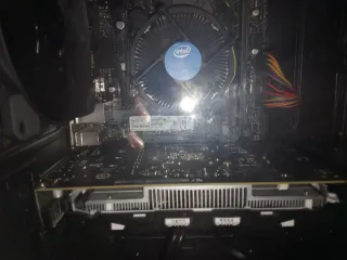 PC Gaming con luces LED