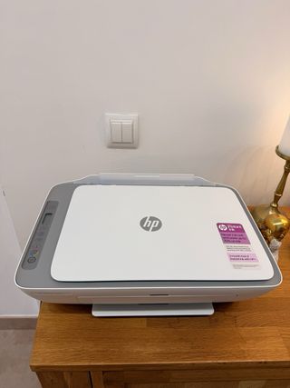 Impresora HP DeskJet 2700 Series Blanca