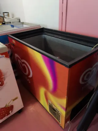 3 Congeladores de arcón de helado