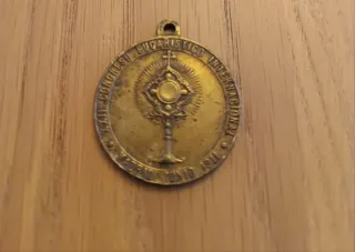 Medalla Congreso Eucarístico Internacional 1911