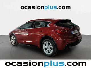 Infiniti Q30 1.6 TC Premium 7DCT 115 kW (156 CV)