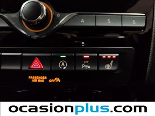 Infiniti Q30 1.6 TC Premium 7DCT 115 kW (156 CV)