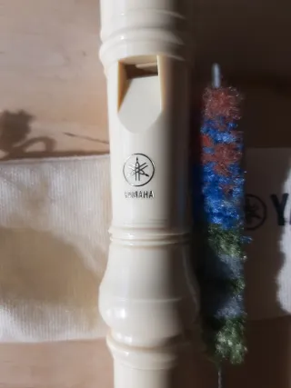 Flauta Yamaha Soprano/Descant YRS-23