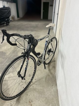 Bicicleta de carretera Trek