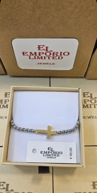 Bracciale con cuore e infinito
