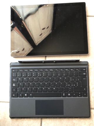 Microsoft Surface Pro 5 con Pen