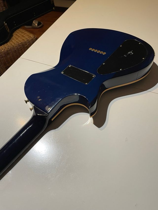 Gibson Blueshawk