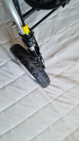 Andador/Carro de compras Carlett con asiento