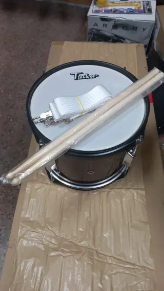 Tambor Infantil Tucker con bordón