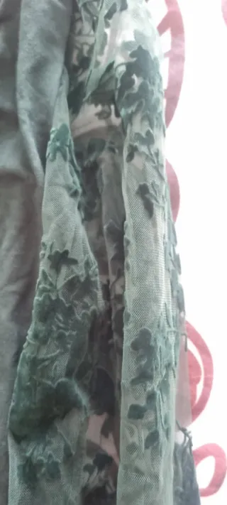 Camiseta verde manga larga