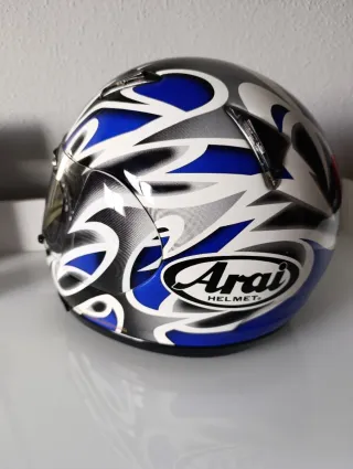 Casco Arai