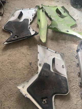 Carenados Yamaha TZR laterales y trasero