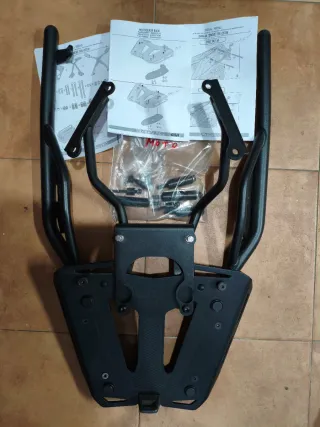 Soporte Maleta Givi para moto Yamaha Ténéré 700