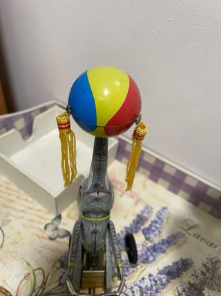 Elefante Juguete Antiguo Patineta