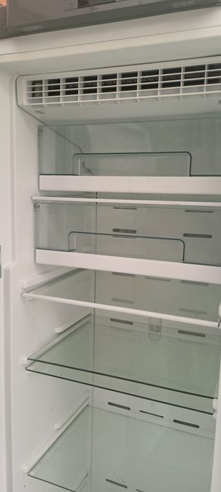 Congelador Vertical Svan