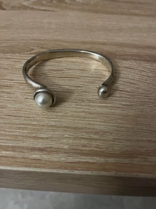 Pulsera Uno de 50 Llave Plata cada una 25 euros