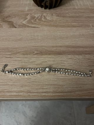 Pulsera Uno de 50 Llave Plata cada una 25 euros