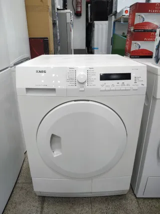 Secadora AEG 8kg De condensación