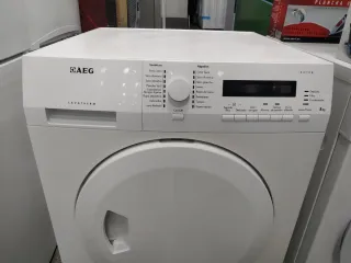 Secadora AEG 8kg De condensación