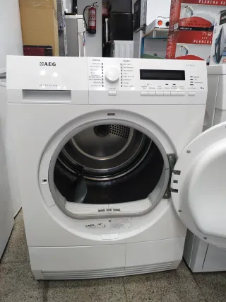 Secadora AEG 8kg De condensación