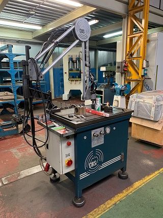 ROSCADORA HIDRAULICA CBS M24