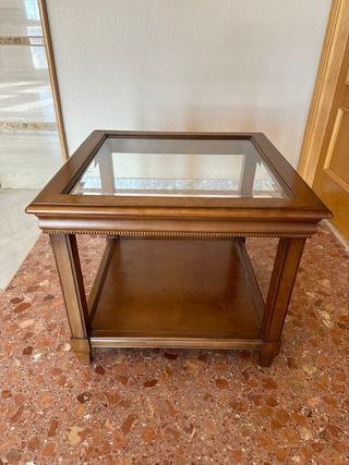 Mesa de rincón.