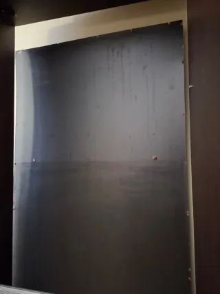 Armario wengué de madera