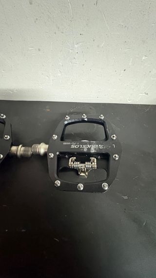 Pedales ciclismo bucklos