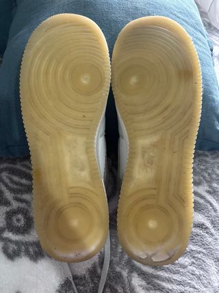 Nike Air Force 1 Gris y Blanco