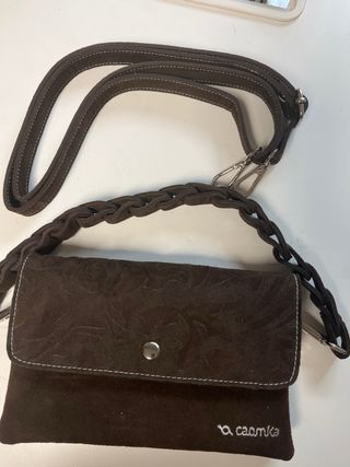 Bolsi, riñonera, bandilera