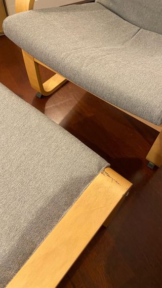 Conjunto sillón y reposapiés POÄNG