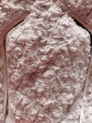 Saco capazo y huevito gris