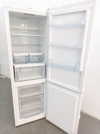 ENVIOS COMBI BOSCH 2 METROS NOFROST A++