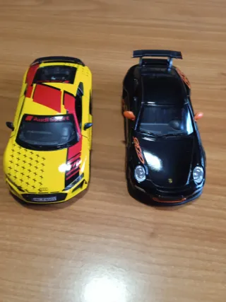 Lote 10 coches a Escala 1/36 kinsmart