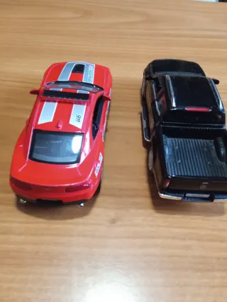 Lote 10 coches a Escala 1/36 kinsmart