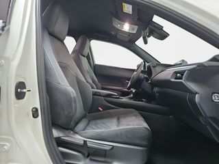 Lexus UX 2.0 250h Premium