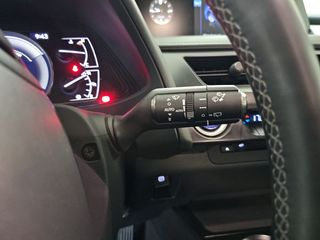 Lexus UX 2.0 250h Premium