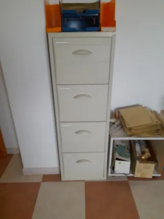 Archivador metálico beige 4 cajones