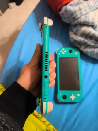 Nintendo Switch Lite Verde