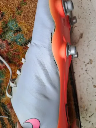 Scarpe da calcio Nike Mercurial grigie rosa