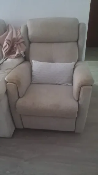 Sofá con eleva piernas eléctrico