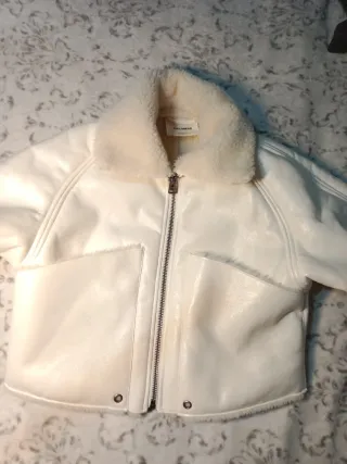 Cazadora cuero efecto piel mujer