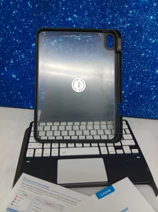 Funda Teclado Giratoria 360 iPad 11 con Touchpad