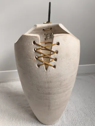 GRAN JARRON TINAJA FLORERO CERÁMICA HIERRO Y BAMBÚ