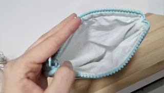 Funda artesanal para la cartilla de tu peludo