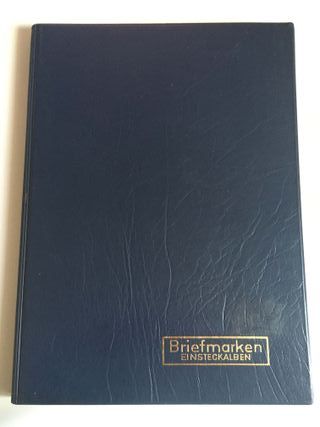 Clasificador con sellos de Italia.