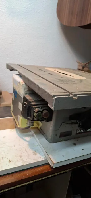 Sierra de mesa Metabo