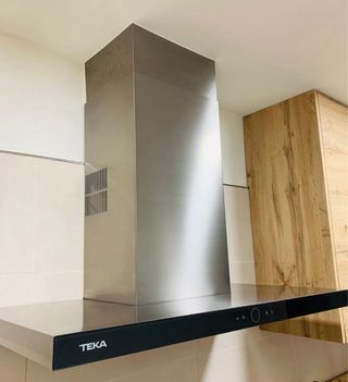 Campana decorativa Teka color negro