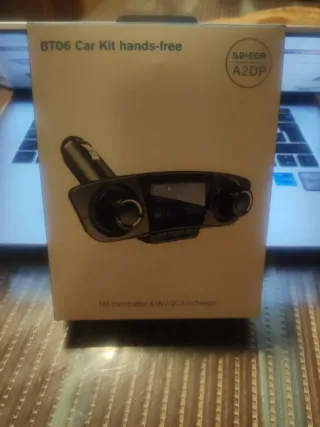 Transmisor FM Reproductor MP3 QC3.0