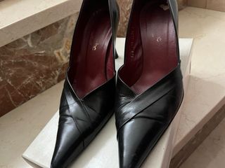 Zapatos de tacón negros